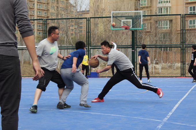 尊龙新版app第一届篮球不朽情缘正规平台网址